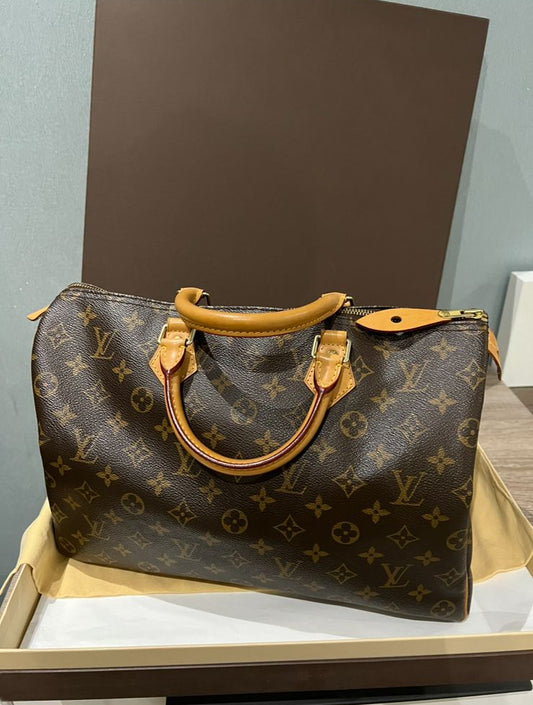 شنطة لويس فيتون مستعملة سبيدي | Louis Vuitton Bag Used - Speedy 30