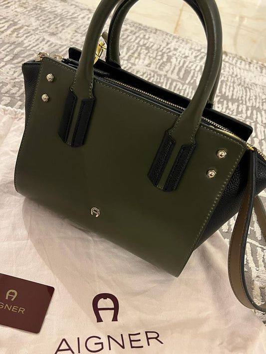شنطة اقنر مستعملة | Aigner Bag Used