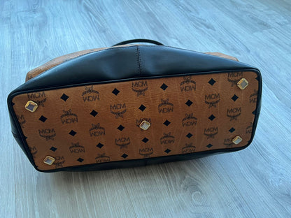 شنطة ام سي ام مستعملة | MCM Bag Used
