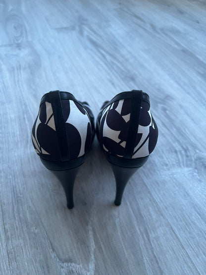 Dolce & Gabbana Heels Used - size 36