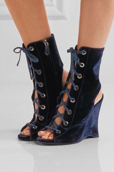 كعب برادا مستعمل | PRADA Heels Used - size 40 fits 39