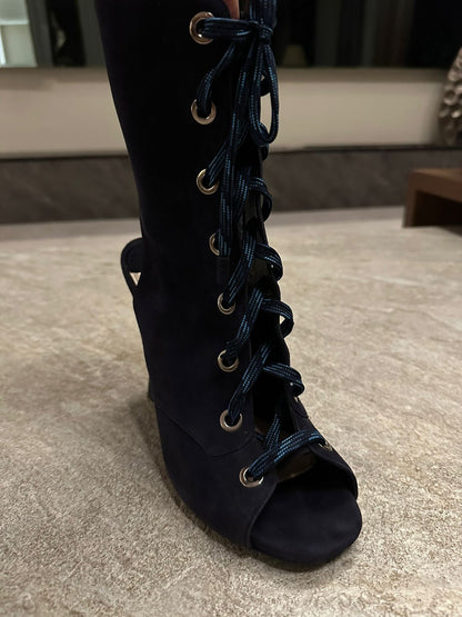 كعب برادا مستعمل | PRADA Heels Used - size 40 fits 39