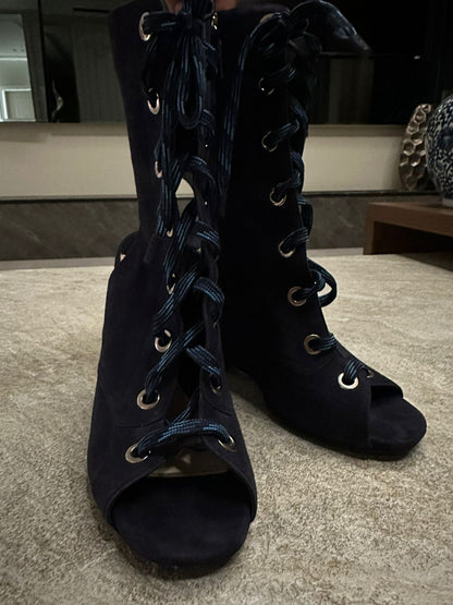 كعب برادا مستعمل | PRADA Heels Used - size 40 fits 39