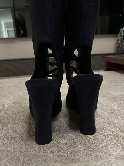 كعب برادا مستعمل | PRADA Heels Used - size 40 fits 39