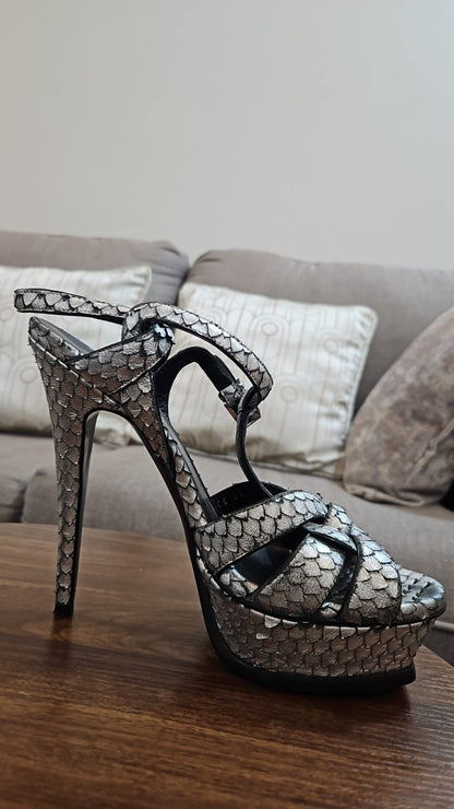 كعب إيف سان لوران مستعمل | Saint Laurent Heels Used - size 38