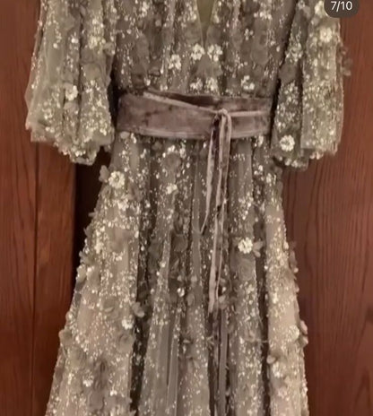 فستان تيوتاميتشي مستعمل | Teutamitchi Dress Used - size 14
