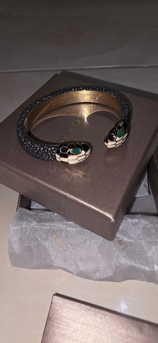 اسوارة بولغاري مستعملة | Bulgari Bracelet Used - size M
