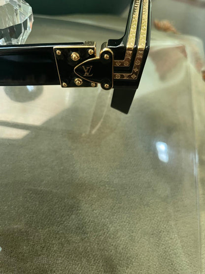 Louis Vuitton Sunglasses Used