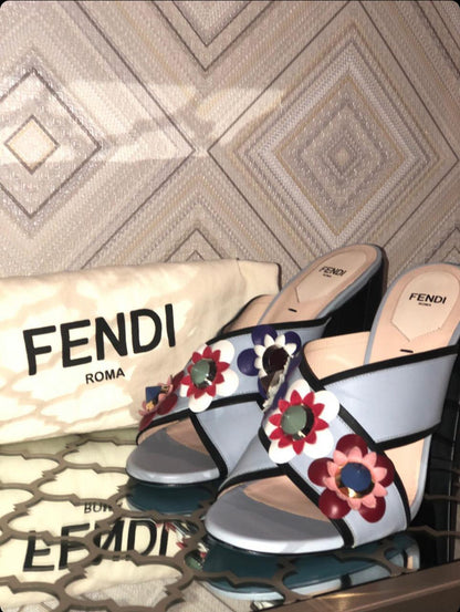 FENDI Heels New - size 40