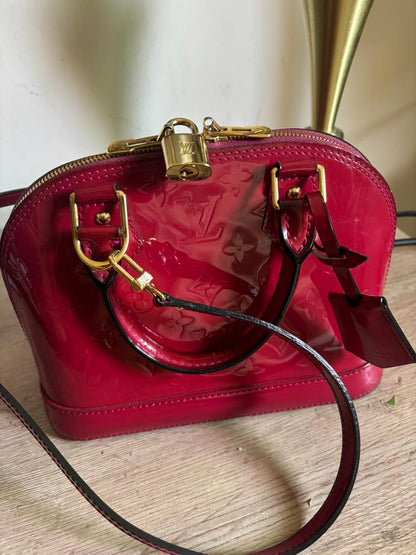 شنطة لويس فيتون مستعملة | Louis Vuitton Bag Used - Alma Collection
