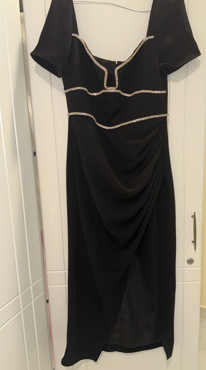 فستان سيلف بورتريت مستعمل مرتين | Self-Portrait Dress Used Twice- size 12