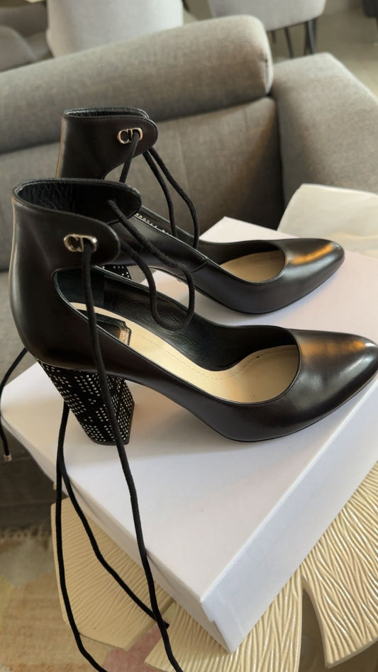 هيلز ديور مستعمل مرة فقط | Dior Heels Used Once - size 38.5