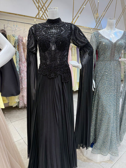 Lara Dress New - size 14