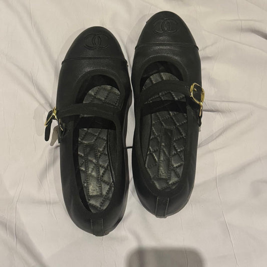 فلات شانيل مستعمل | Chanel Flat Used - size 39