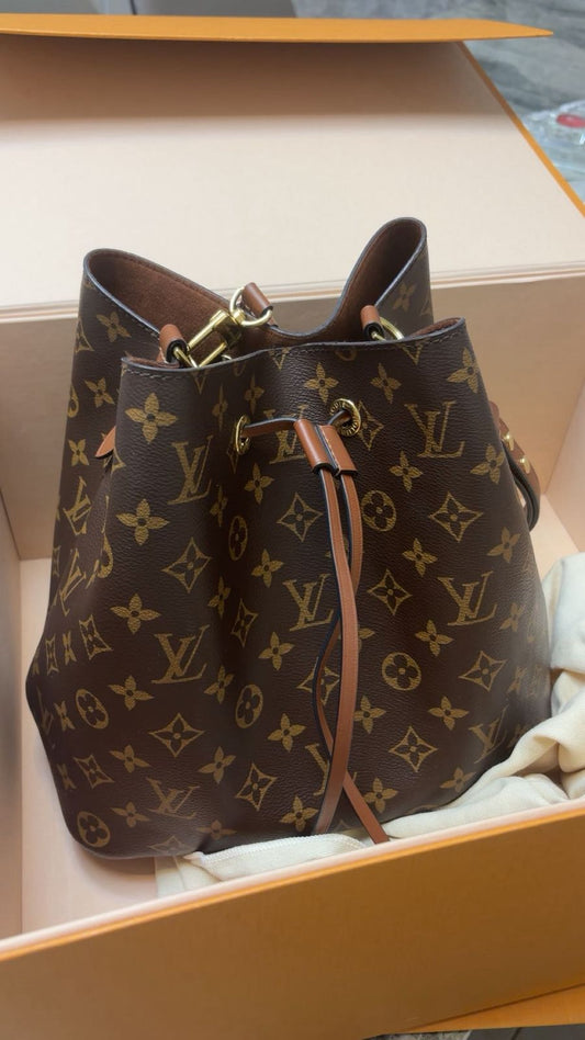 شنطة لويس فيتون مستعملة | Louis Vuitton Bag Used