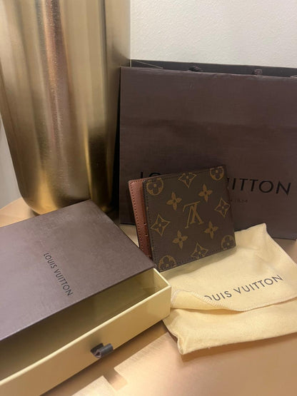 محفظة رجالية لويس فيتون كالجديدة | Louis Vuitton Wallet Like New