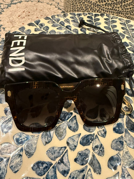 نظارة فندي مستعملة | FENDI Sunglasses Used