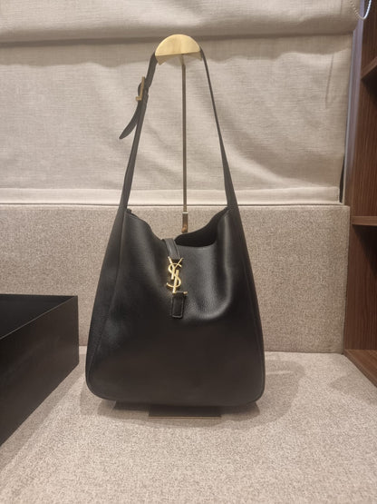 شنطة إيف سان لوران مستعملة | Saint Laurent Bag Used