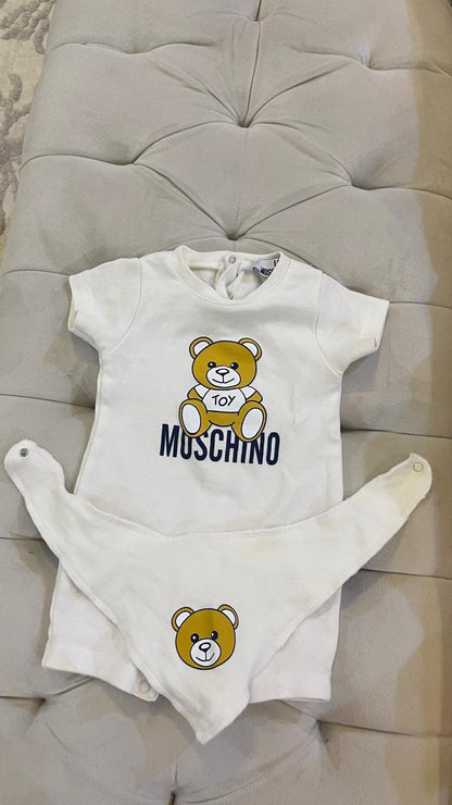 Moschino Baby Set Used - size 0-3 Months