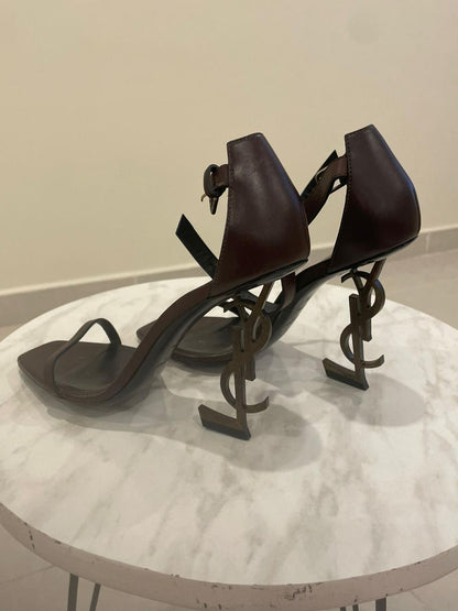 Saint Laurent Heels Used - size 37.5