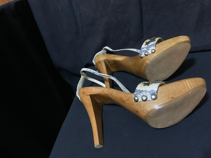 كعب فيرينز مستعمل | FERENZE Heels Used - size 38.5