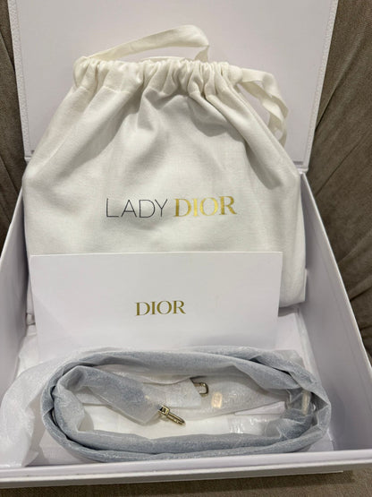 شنطة ديور استعمال مرتين فقط | Dior Bag Like New - size M