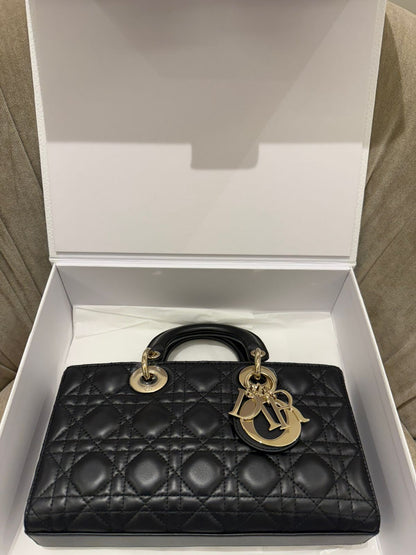 شنطة ديور استعمال مرتين فقط | Dior Bag Like New - size M