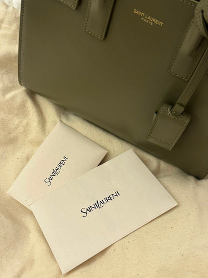 شنطة إيف سان لوران استعمال نظيف  | Saint Laurent Bag Used - size mini