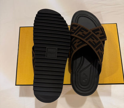 سليبر فندي رجالي جديد | Fendi Slipper New - size 42