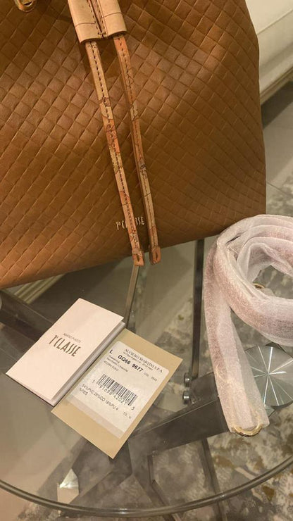 شنطة الفيرو مارتيني جديد | Alviero Martini Bag New