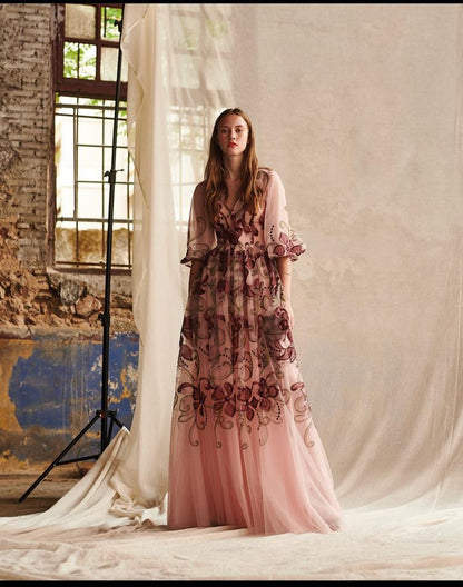 فستان كوستاريلوس مع كعب استعمال مرتين فقط | COSTARELLOS Dress Used Twice ONLY - size 42