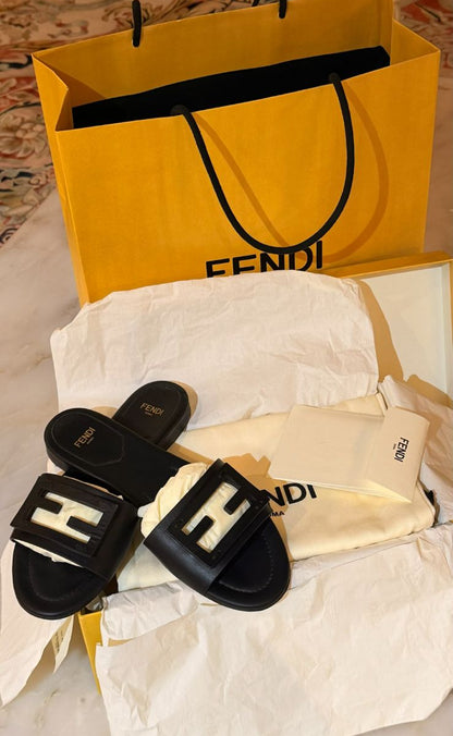سليبر فندي مستعمل | FENDI Slipper Used - size 37.5