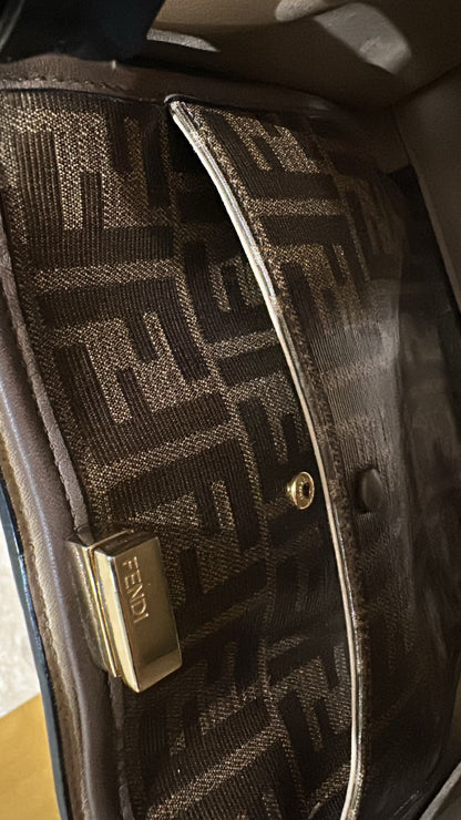 FENDI Bag Like New