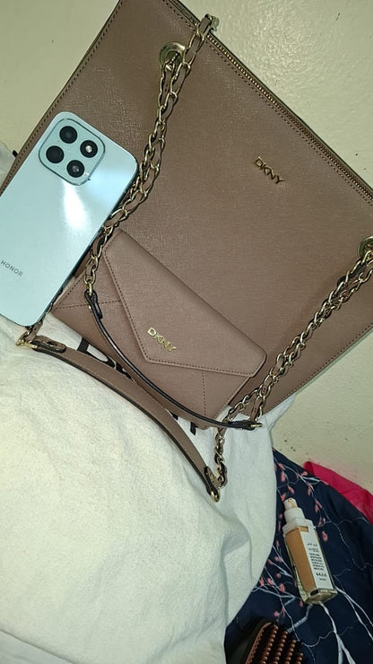 شنطة و محفظة دكني جديدة | DKNY Bag & Wallet New