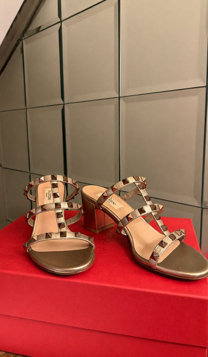 كعب فالنتينو جديد | Valentino Heels New - size 36.5