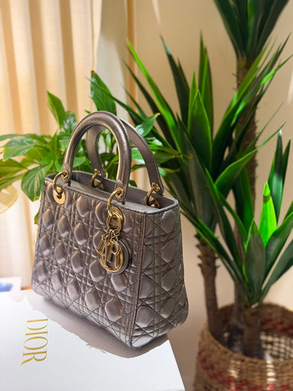 شنطة ليدي ديور اخت الجديدة | Dior Bag Like New