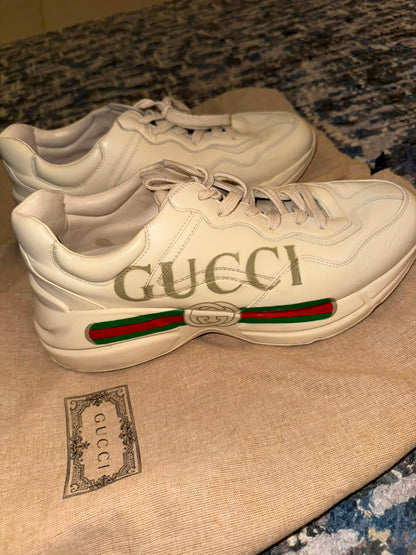 Gucci Sneakers Used - size 42.5