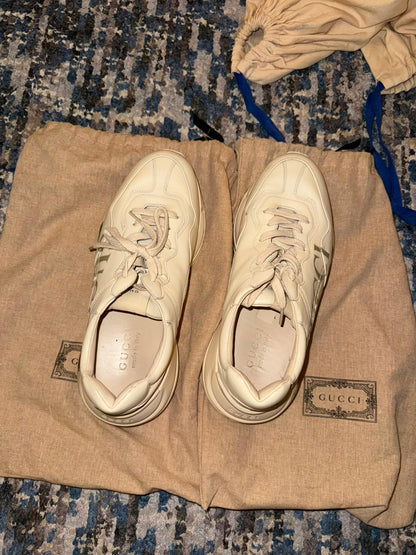 Gucci Sneakers Used - size 42.5