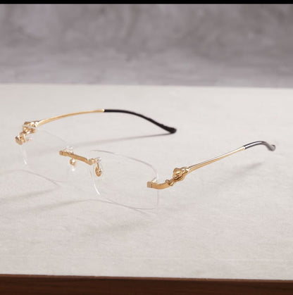 نظارة كارتييه بانثر اخت الجديدة |  Cartier Glasses Like New