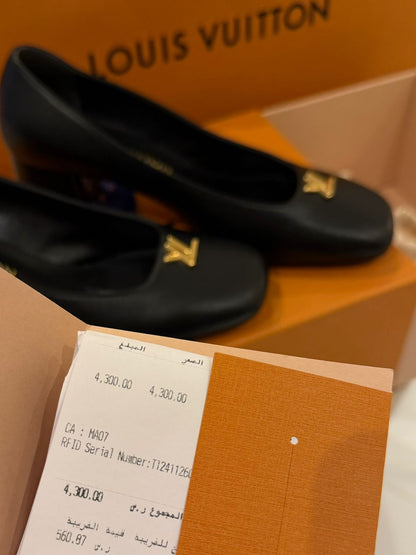 كعب لويس فيتون مستعمل | Louis vuitton Heels Used - size 36.5 fits 37.5-38
