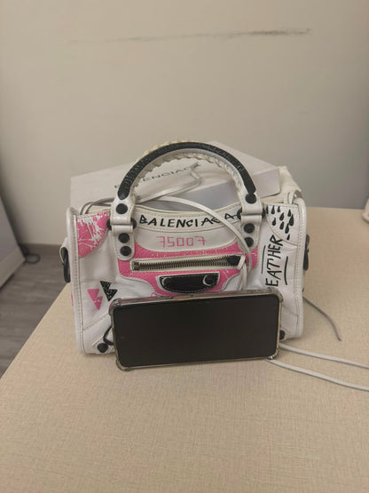 شنطة بالنسياغا مستعملة | Balenciaga Bag Used