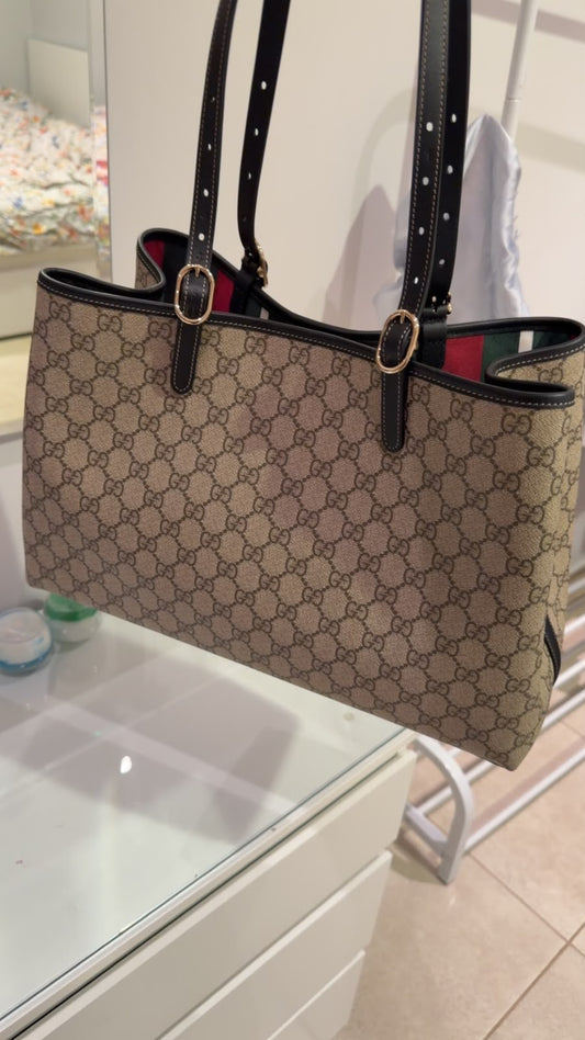 Gucci Bag Like new