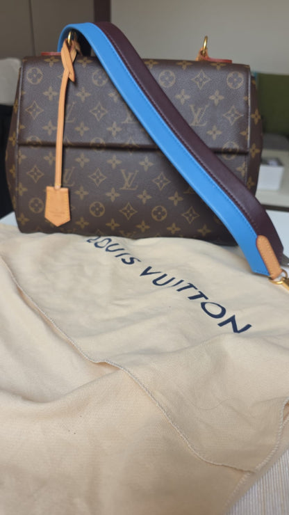 Louis Vuitton bag Like New