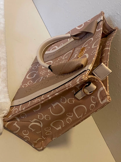 Guess Bag & Wallet NEW