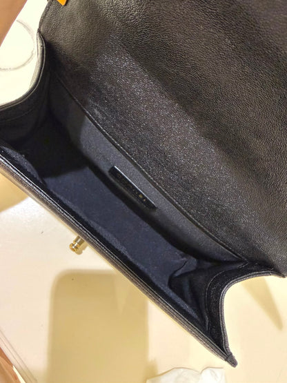 CHANEL Bag Boy Flap Used - size M