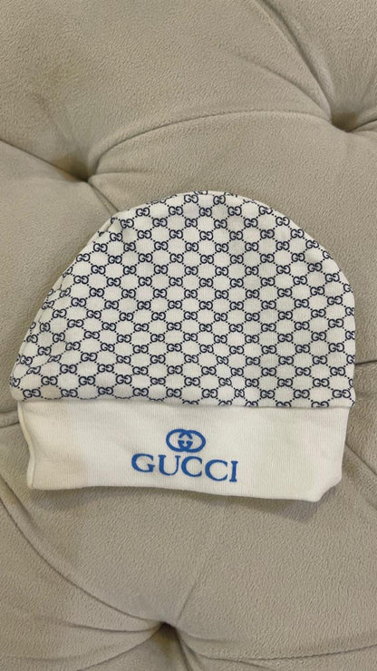 مجموعة 3 قطع قوتشي وقبعة اضافية مستعملة | Gucci Baby Set and extra Cap Used - size 0-3