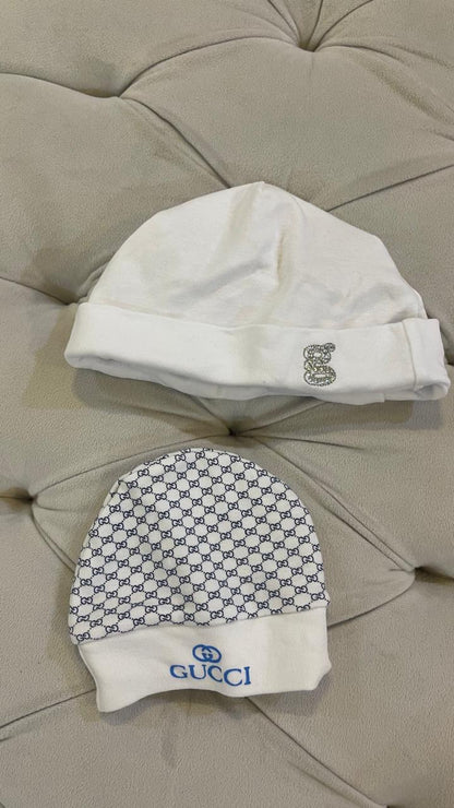 مجموعة 3 قطع قوتشي وقبعة اضافية مستعملة | Gucci Baby Set and extra Cap Used - size 0-3
