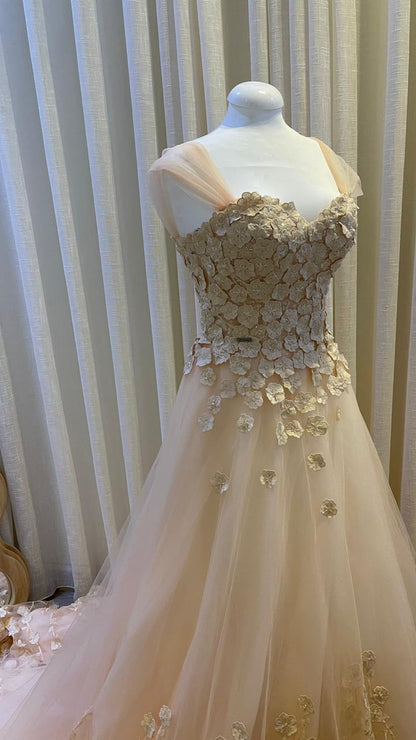 فستان رهيد استعمال مرة فقط | Raheed Dress Used Once Only - size S