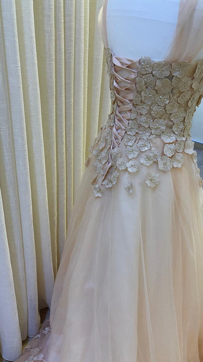 فستان رهيد استعمال مرة فقط | Raheed Dress Used Once Only - size S