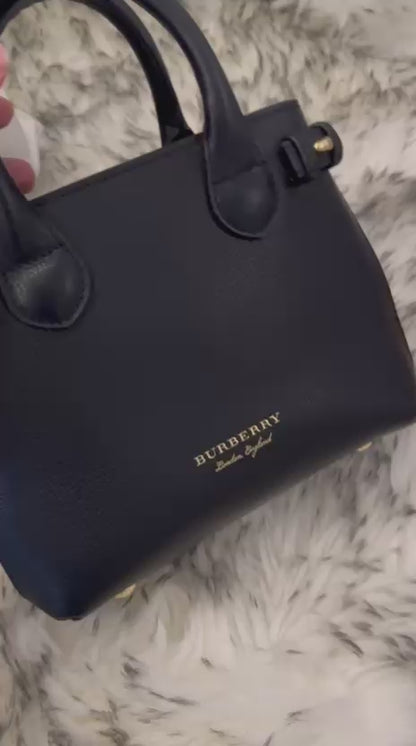 شنطة بيربيري مستعملة | Burberry Bag Used